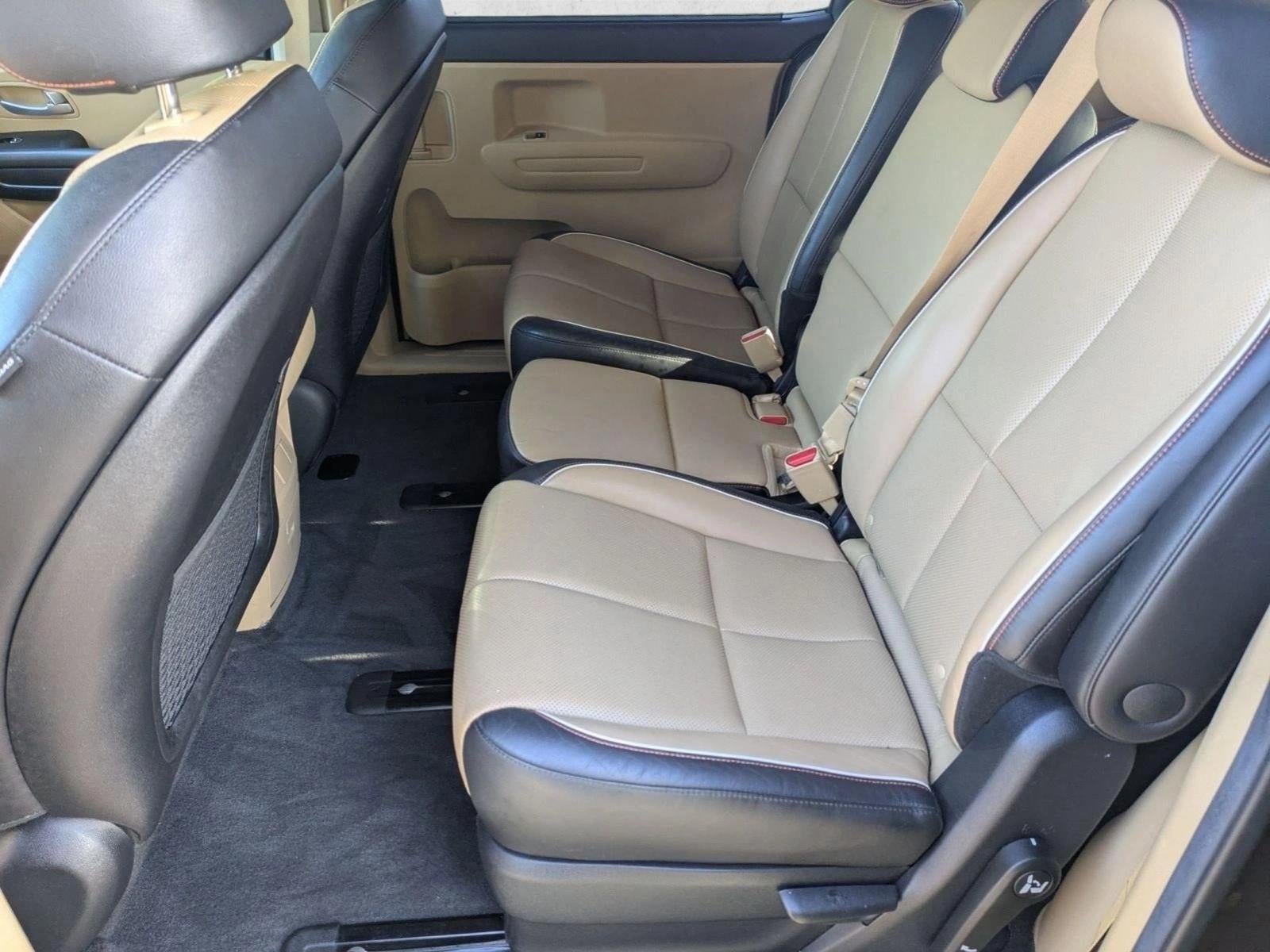 2017 Kia Sedona LX FWD