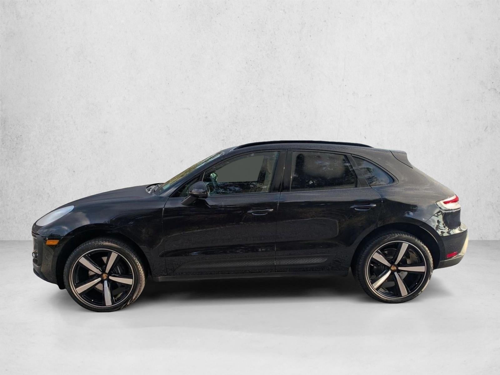 2025 Porsche Macan AWD