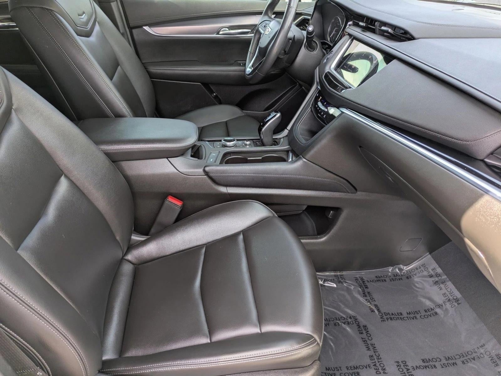 2025 Cadillac XT6 FWD 4dr Luxury