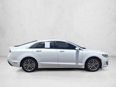 2019 Lincoln MKZ Standard FWD