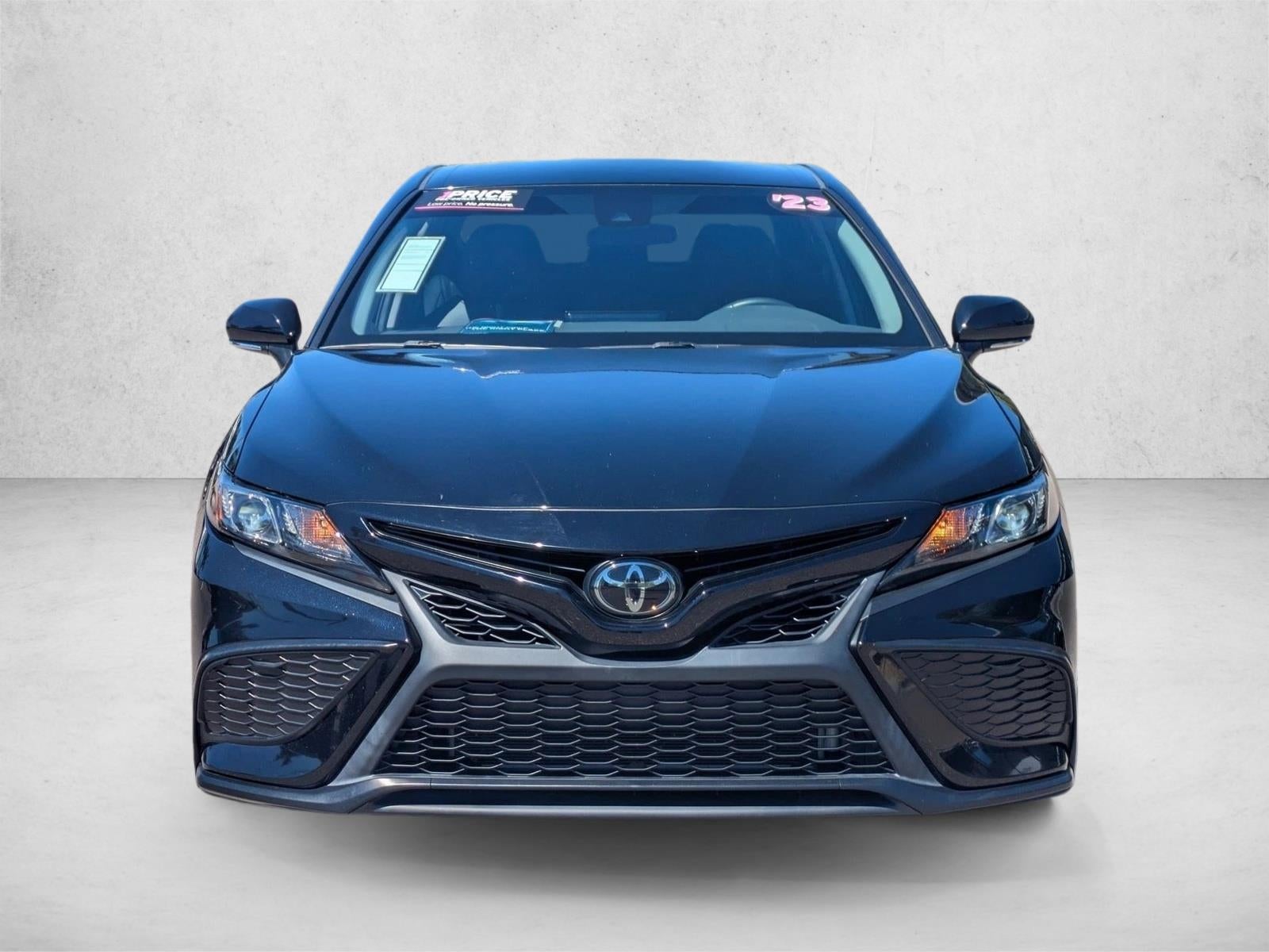 2023 Toyota Camry SE Auto (SE)