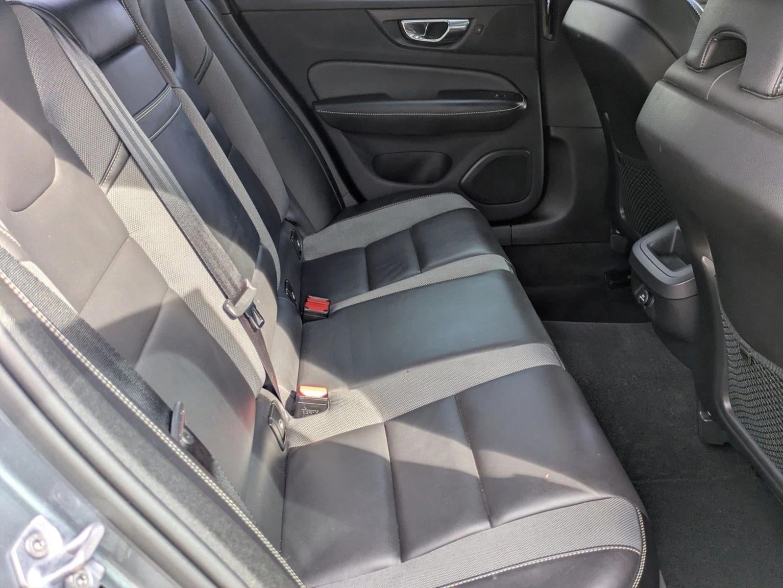 2019 Volvo S60 T6 AWD R-Design