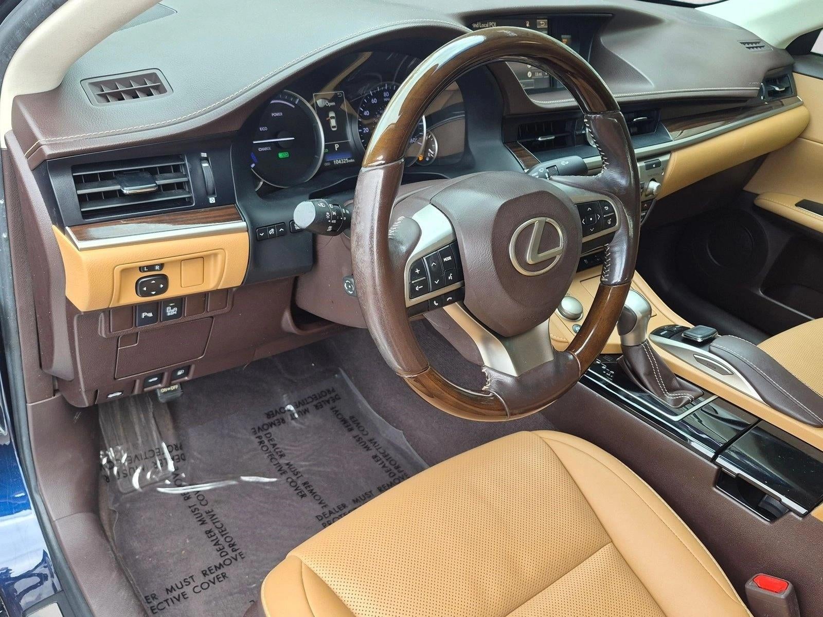 2016 Lexus ES 300h 4dr Sdn Hybrid