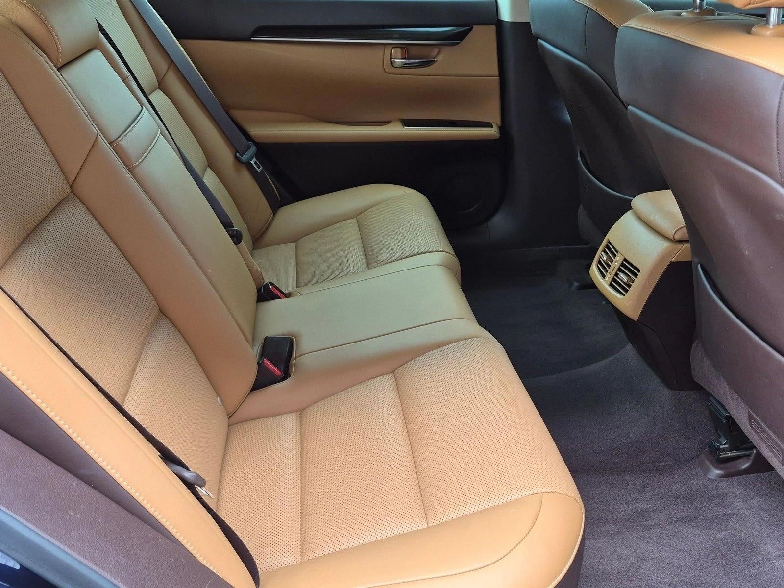 2016 Lexus ES 300h 4dr Sdn Hybrid