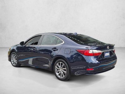 2016 Lexus ES 300h 4dr Sdn Hybrid