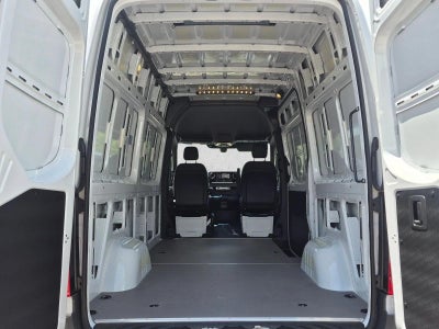 2025 Mercedes-Benz Sprinter Cargo Van 2500 Standard Roof I4 Diesel HO 144" RWD