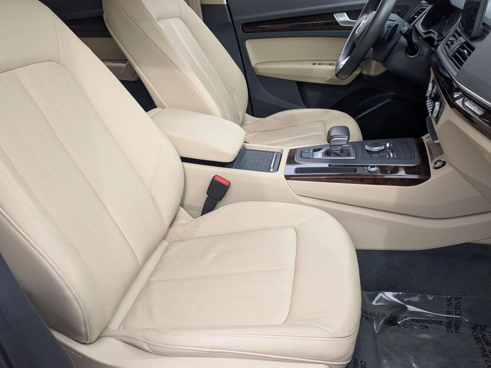 2020 Audi Q5 Premium 45 TFSI quattro