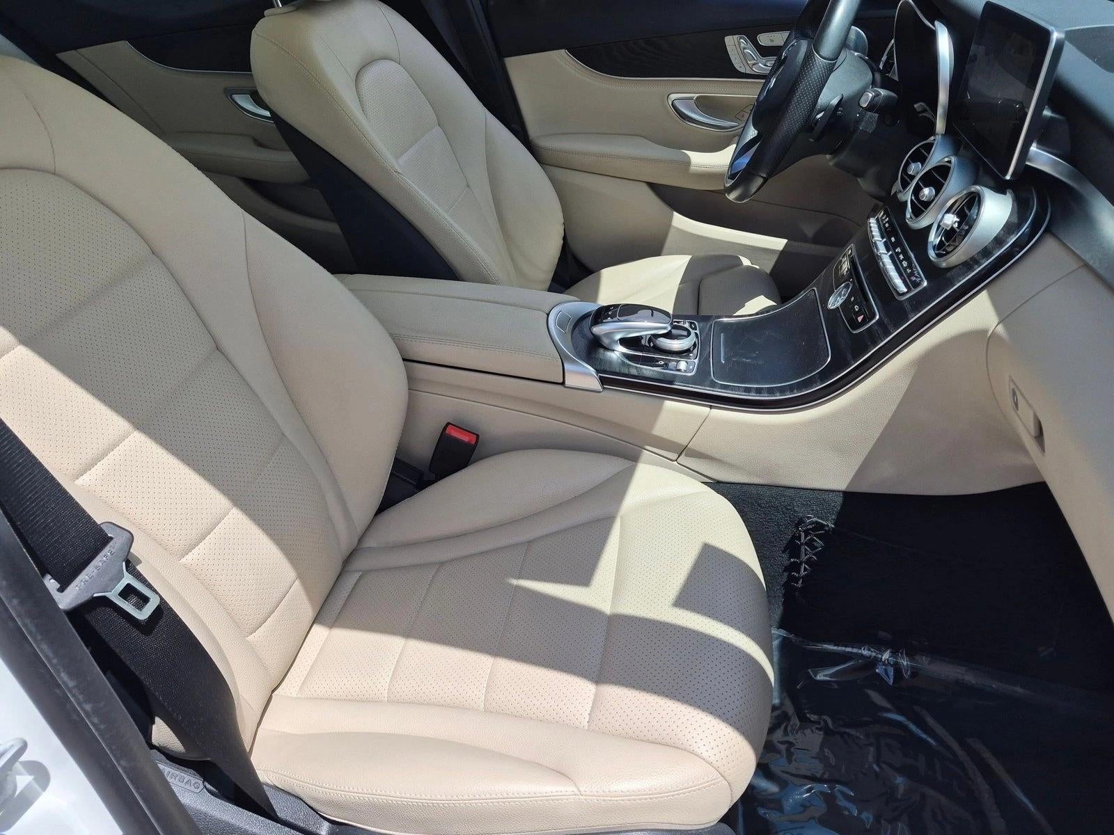 2016 Mercedes-Benz C-Class C 300 4MATIC® Luxury Sedan