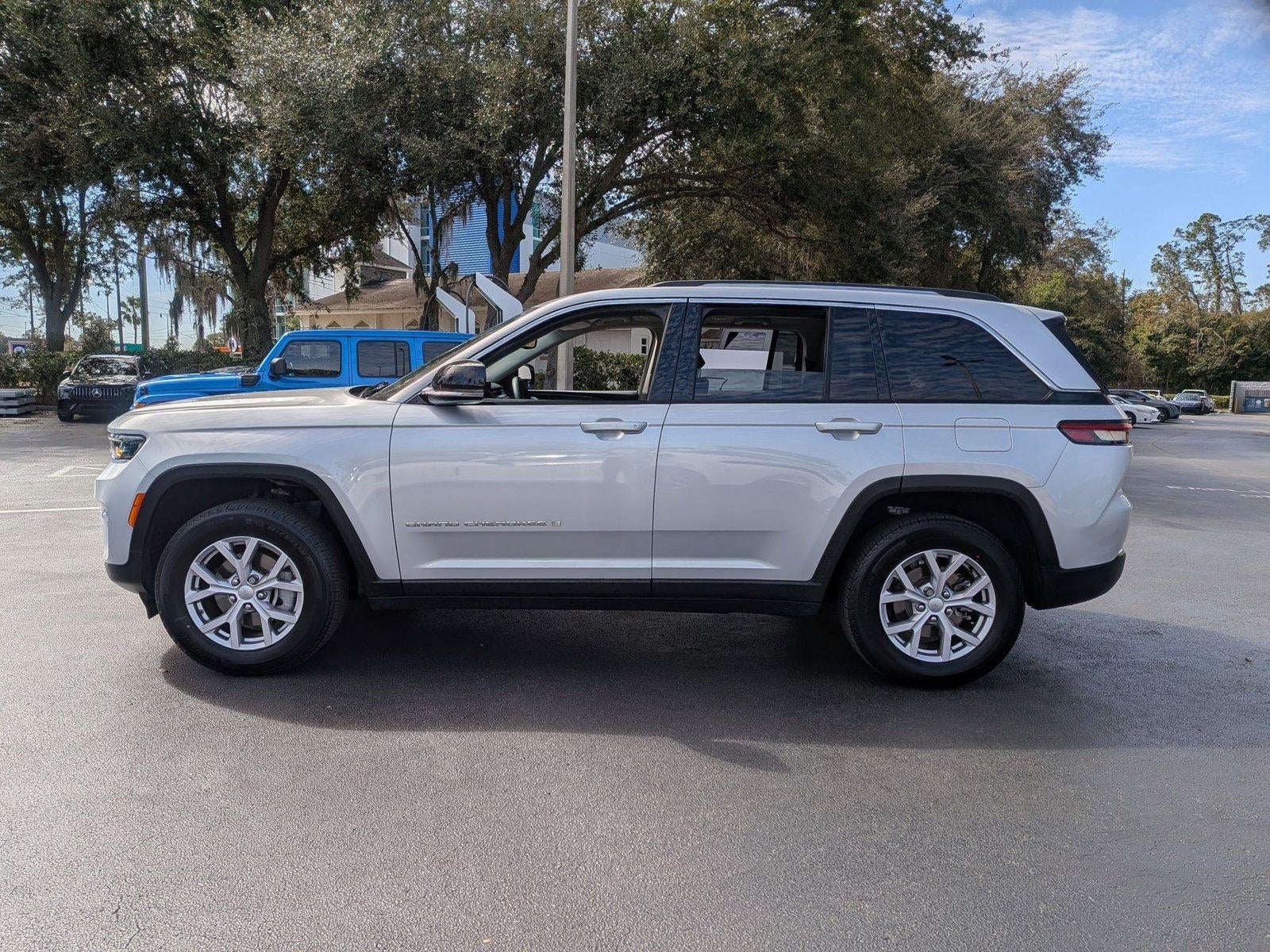 2022 Jeep Grand Cherokee Limited 4x2