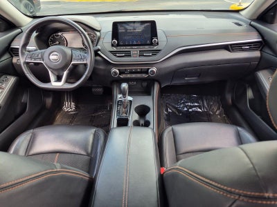 2022 Nissan Altima 2.5 SR Sedan