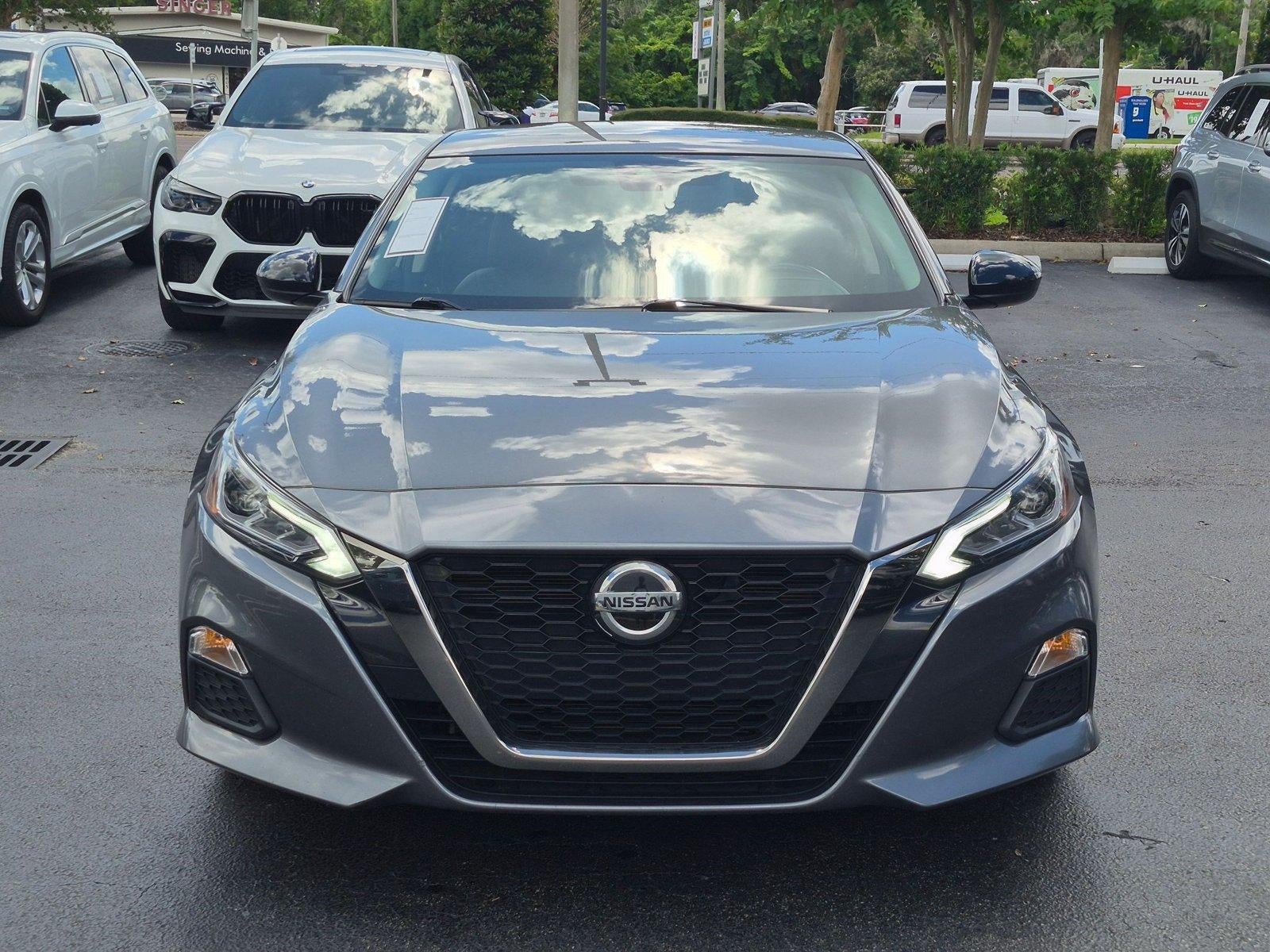2022 Nissan Altima 2.5 SR Sedan