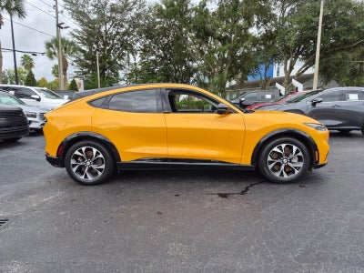 2022 Ford Mustang Mach-E Premium RWD