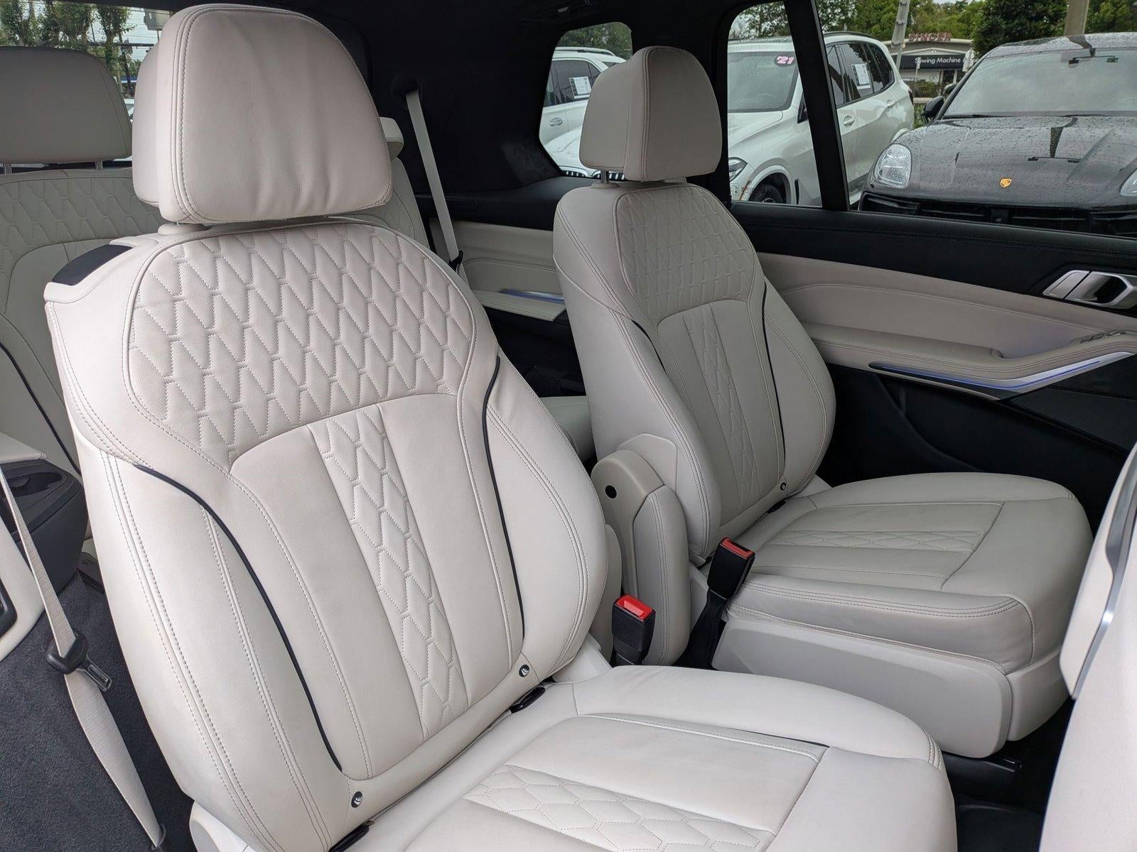 2023 BMW X7 xDrive40i Sports Activity Vehicle