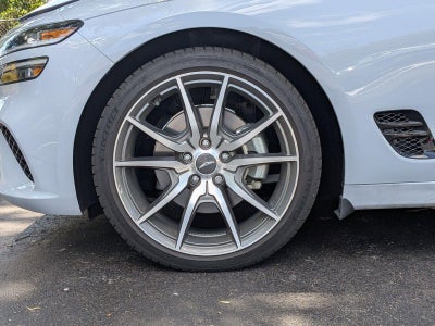 2023 Genesis G70 2.0T RWD