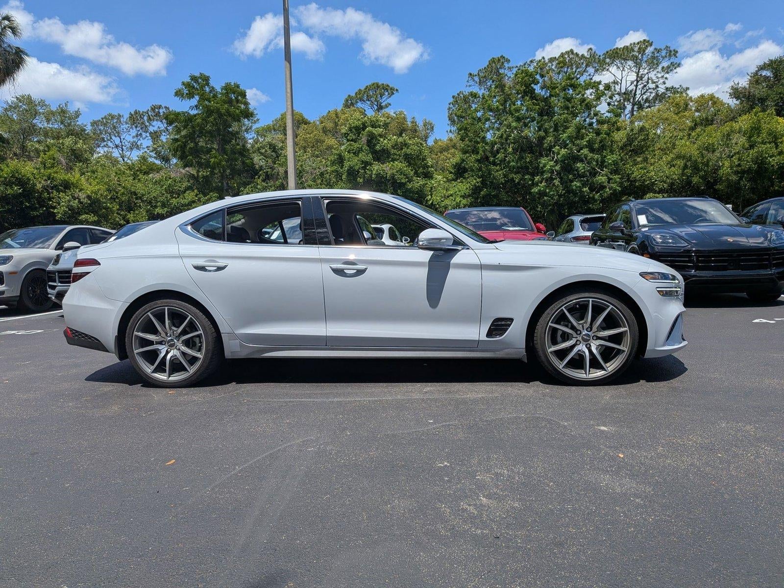 2023 Genesis G70 2.0T RWD