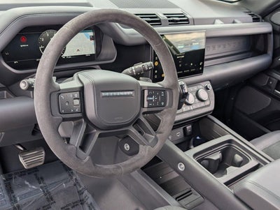 2024 Land Rover Defender 90 P525 V8