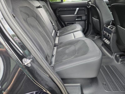 2022 Land Rover Defender 110 V8 AWD