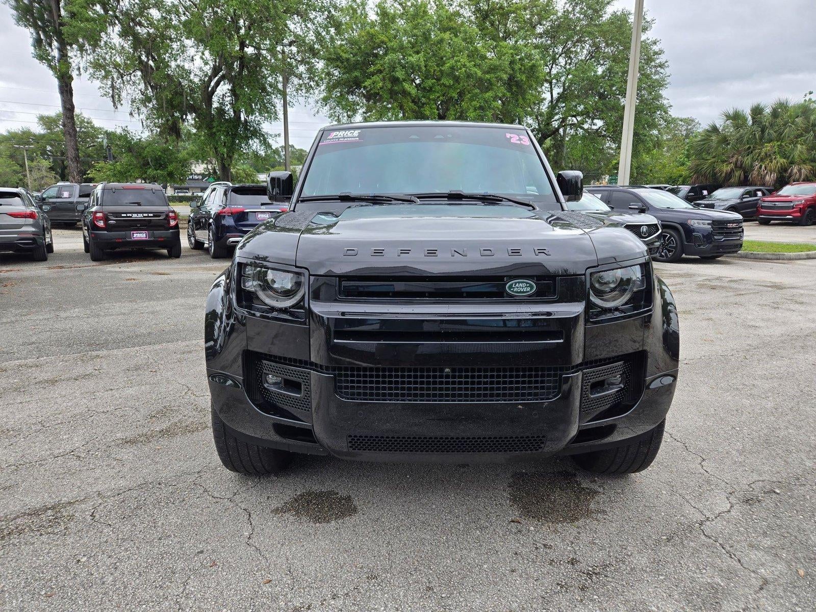 2022 Land Rover Defender 110 V8 AWD