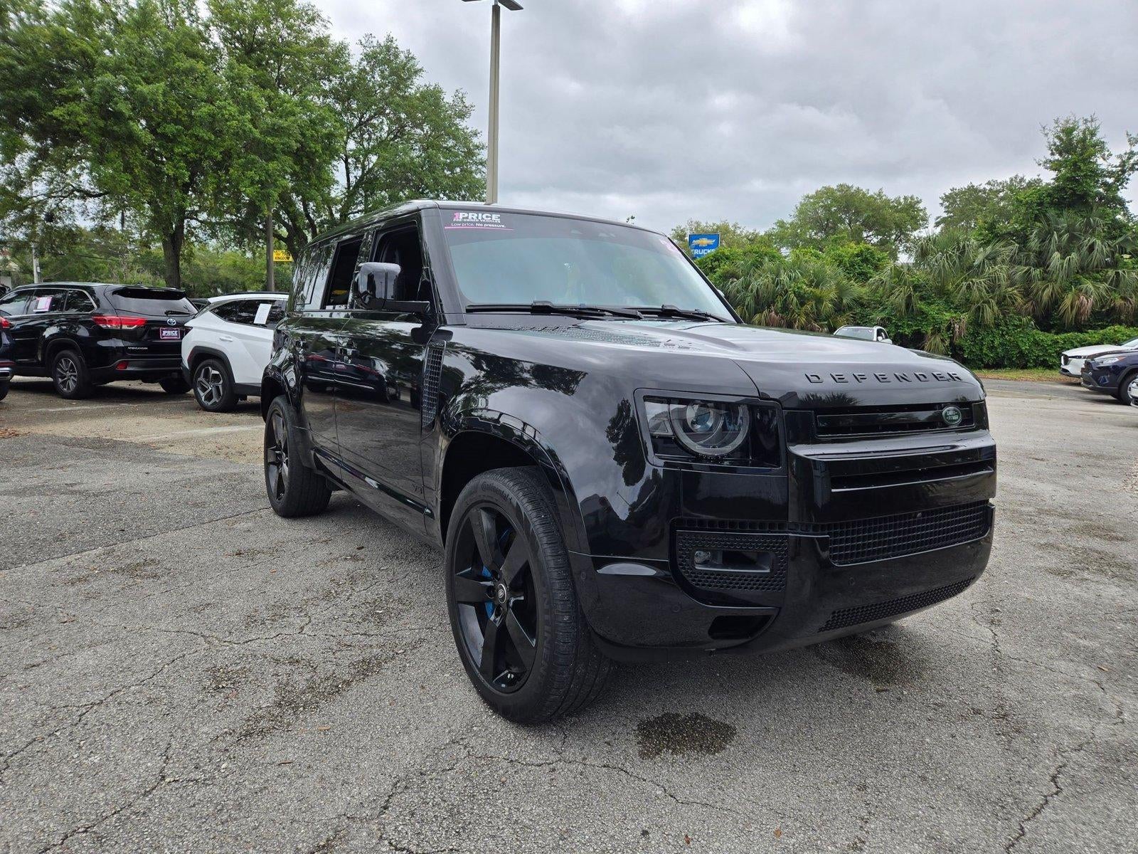 2022 Land Rover Defender 110 V8 AWD
