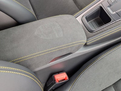 2025 Porsche 718 Cayman GT4 RS Coupe