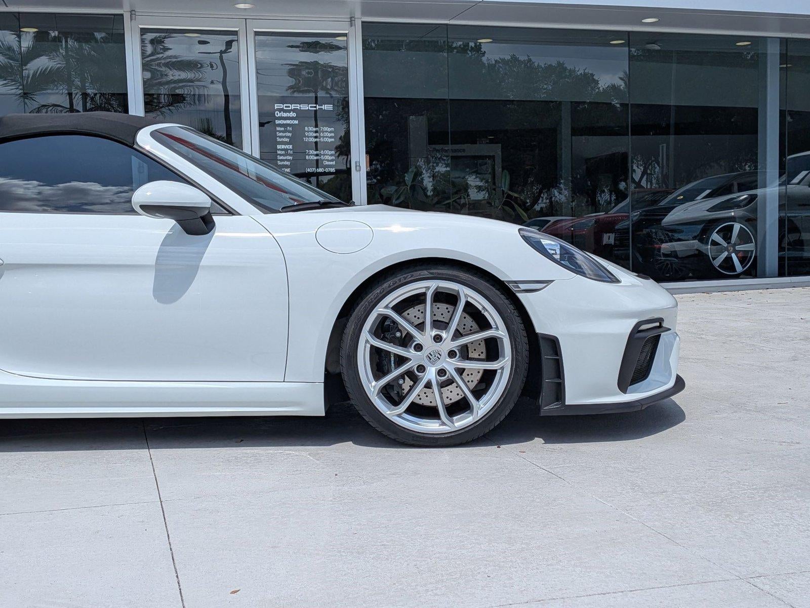 2023 Porsche 718 Spyder Roadster