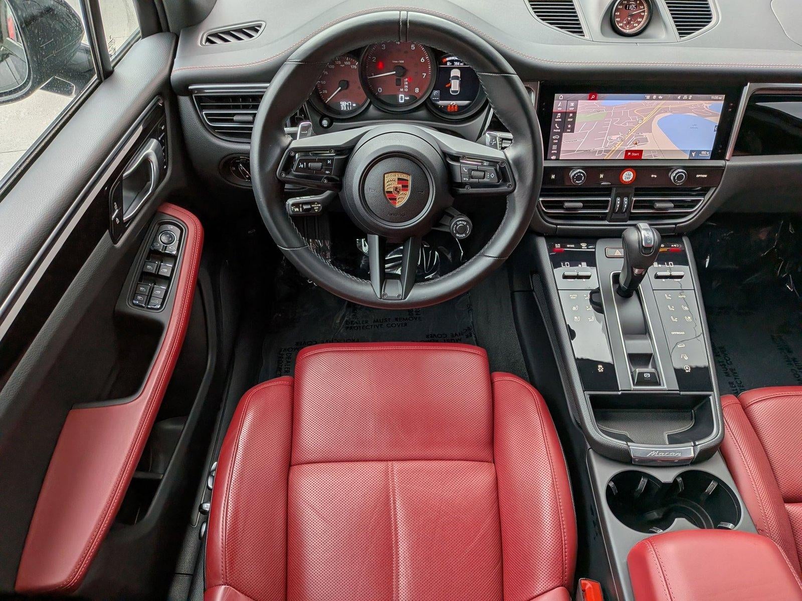 2025 Porsche Macan AWD