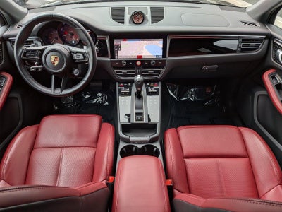 2025 Porsche Macan AWD