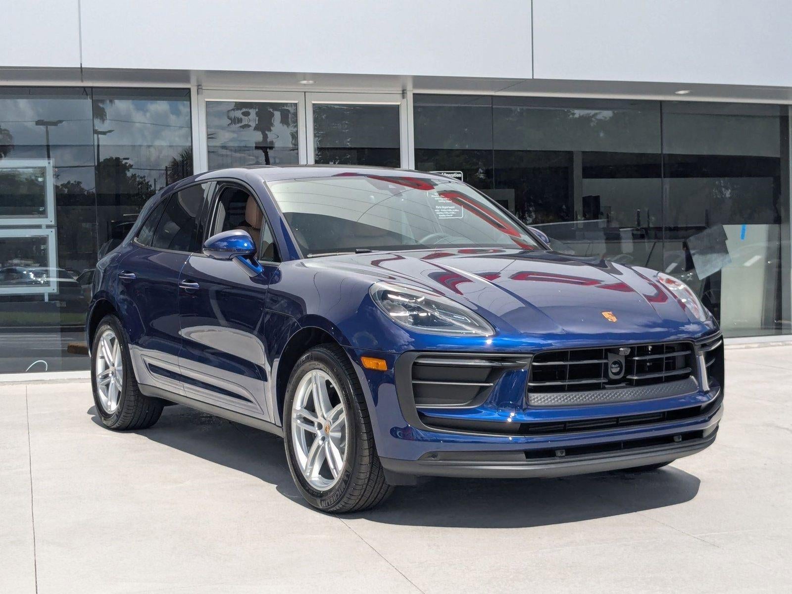 2025 Porsche Macan AWD