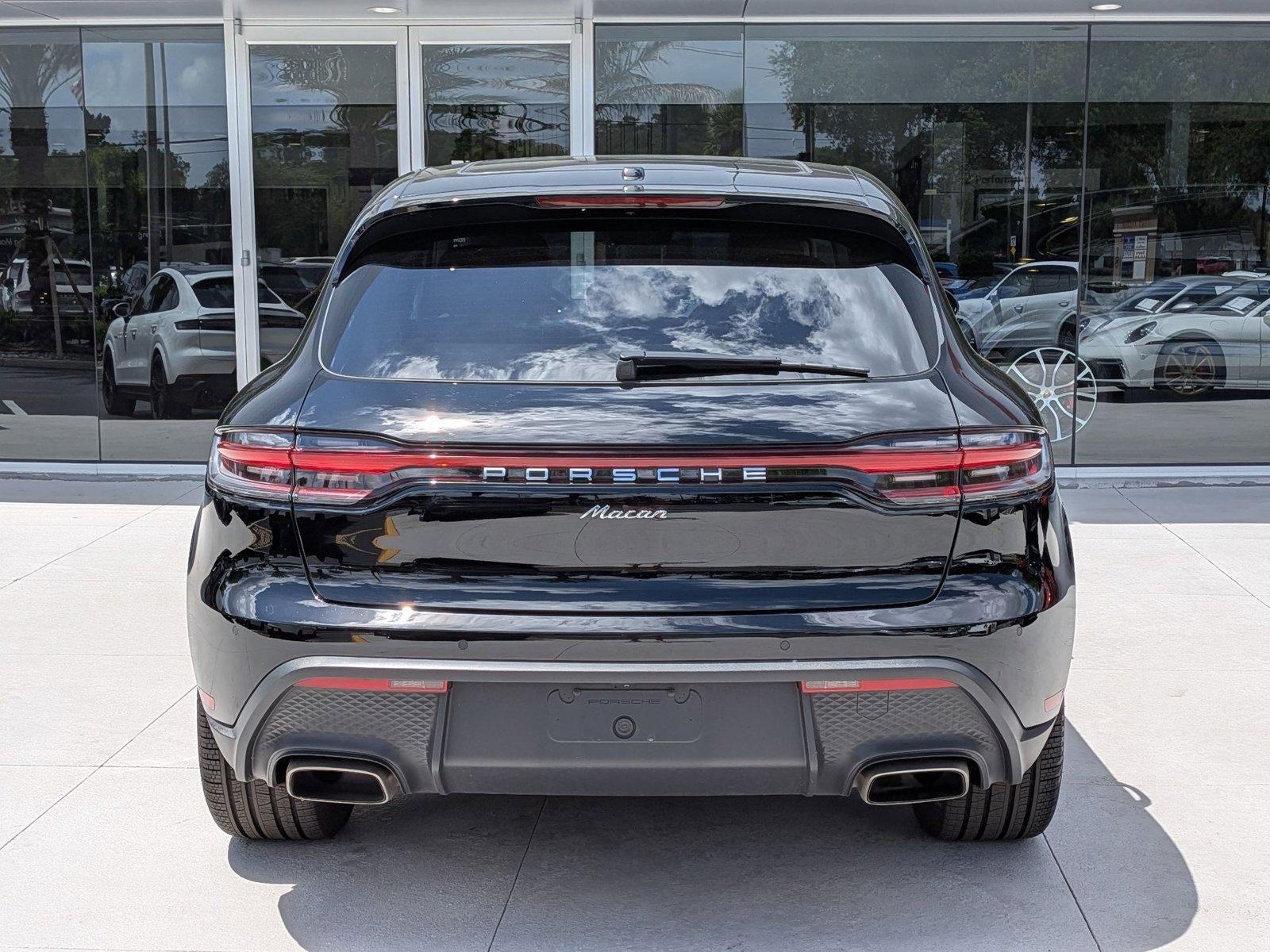 2025 Porsche Macan AWD