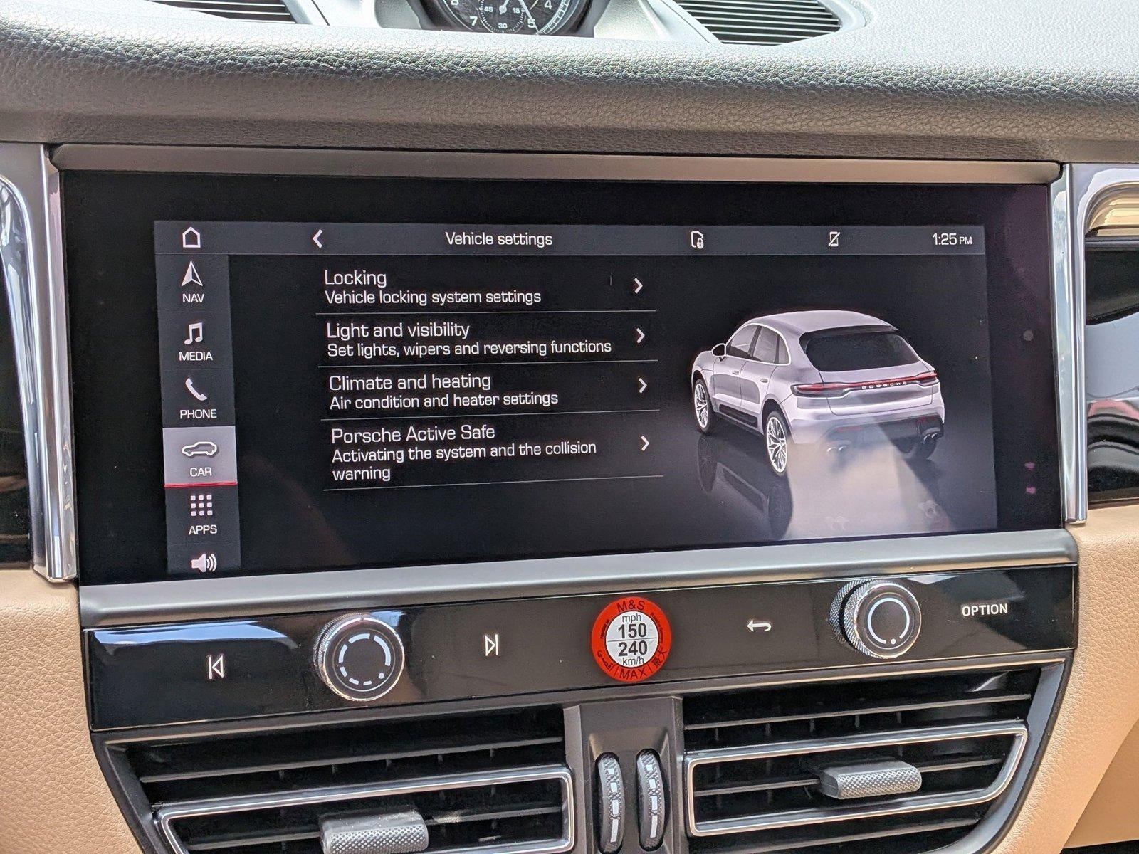 2025 Porsche Macan AWD