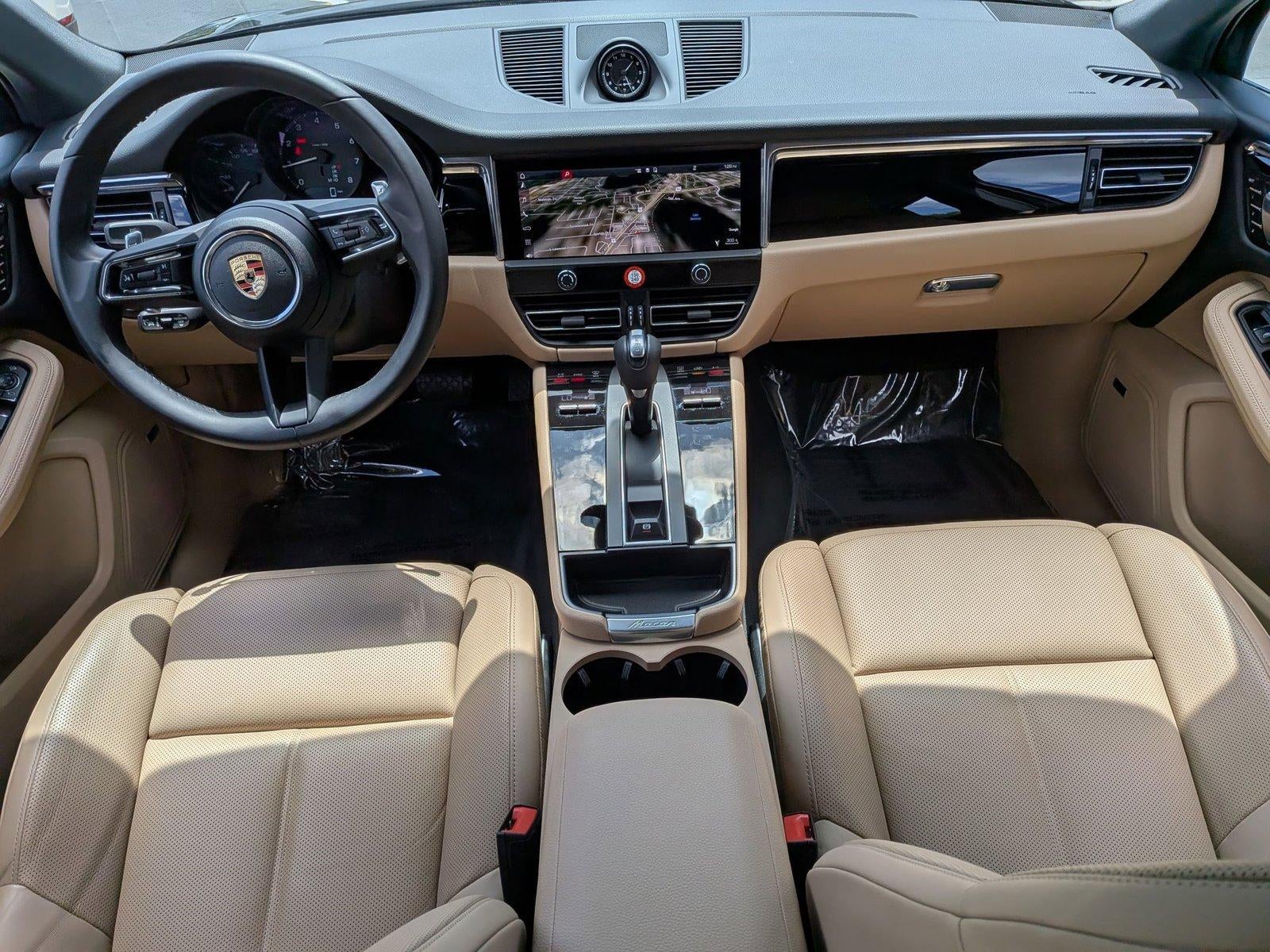 2025 Porsche Macan AWD