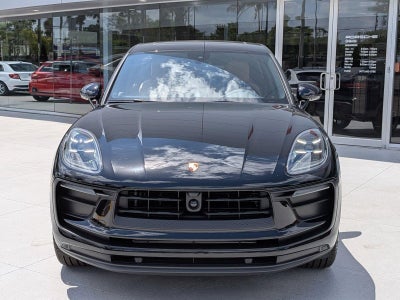 2025 Porsche Macan AWD