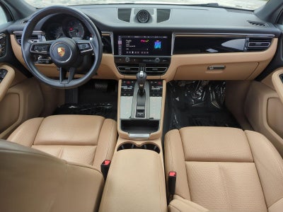 2023 Porsche Macan AWD