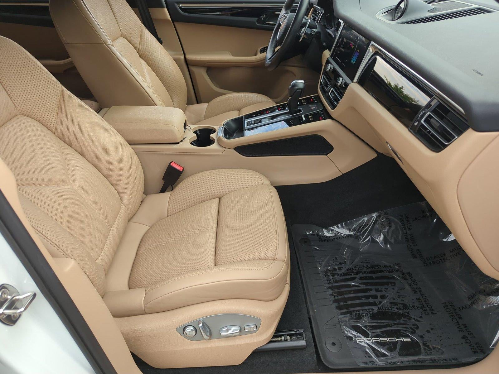 2023 Porsche Macan AWD