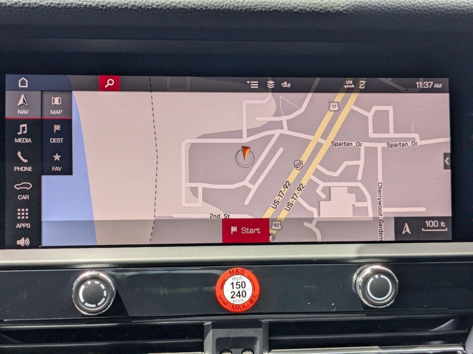 2025 Porsche Macan AWD