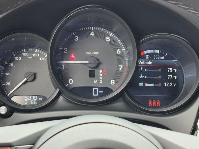 2026 Porsche Macan AWD