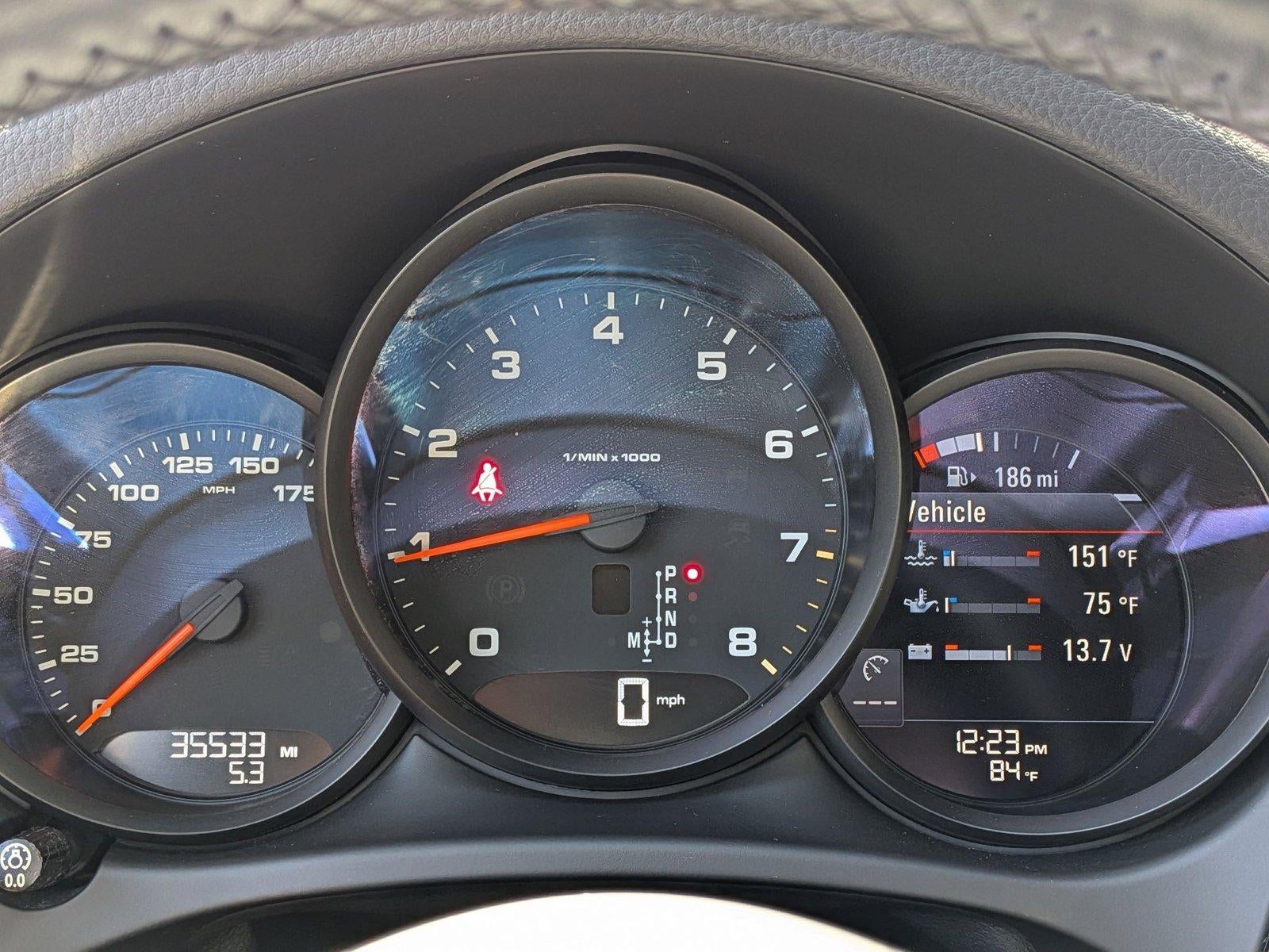 2019 Porsche Macan AWD