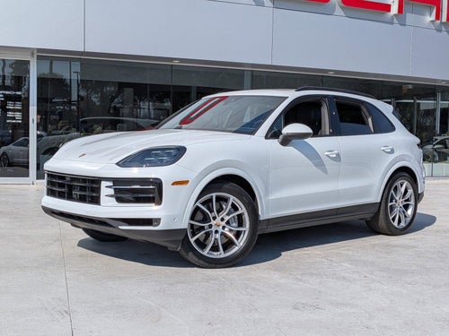 2025 Porsche Cayenne AWD