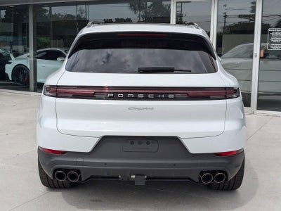 2025 Porsche Cayenne AWD