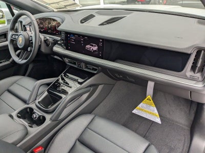 2025 Porsche Cayenne AWD