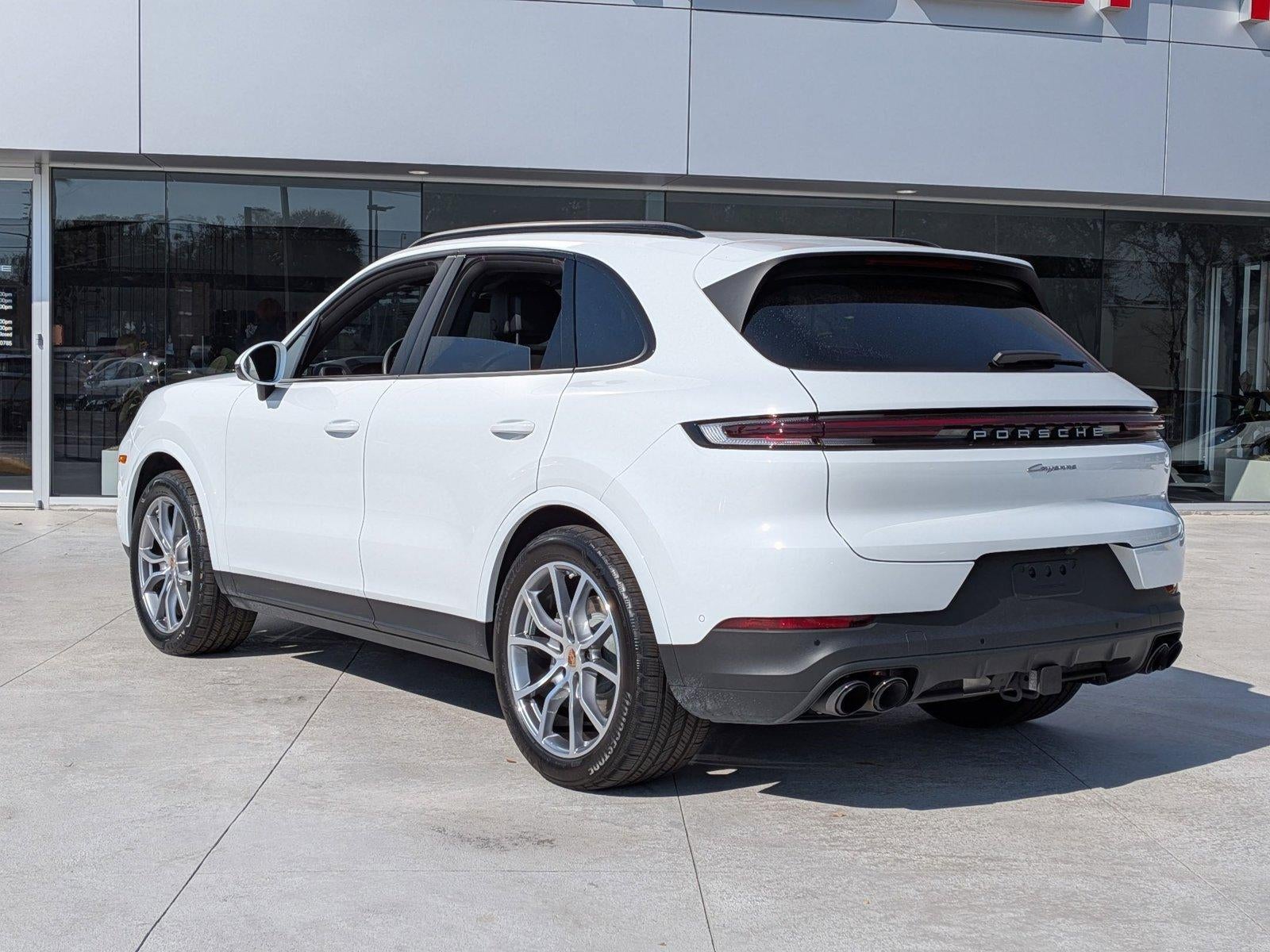 2025 Porsche Cayenne AWD