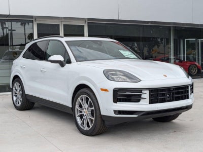 2025 Porsche Cayenne AWD