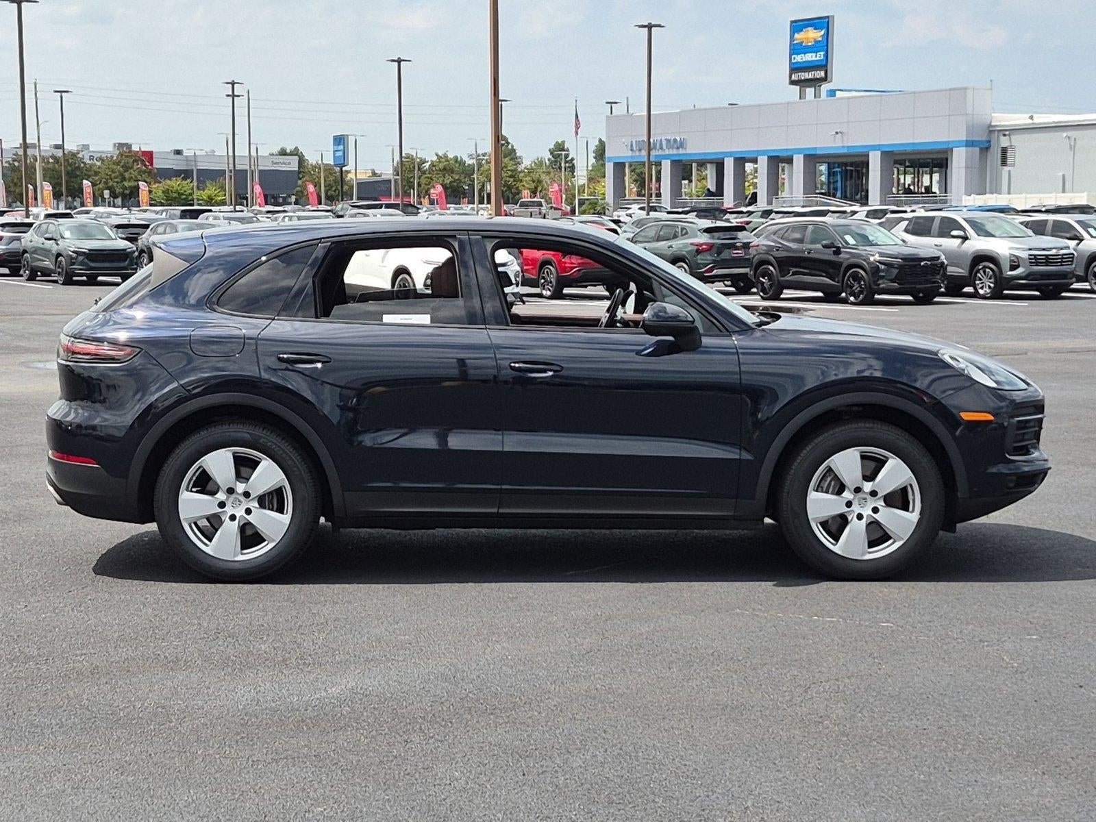 2022 Porsche Cayenne AWD