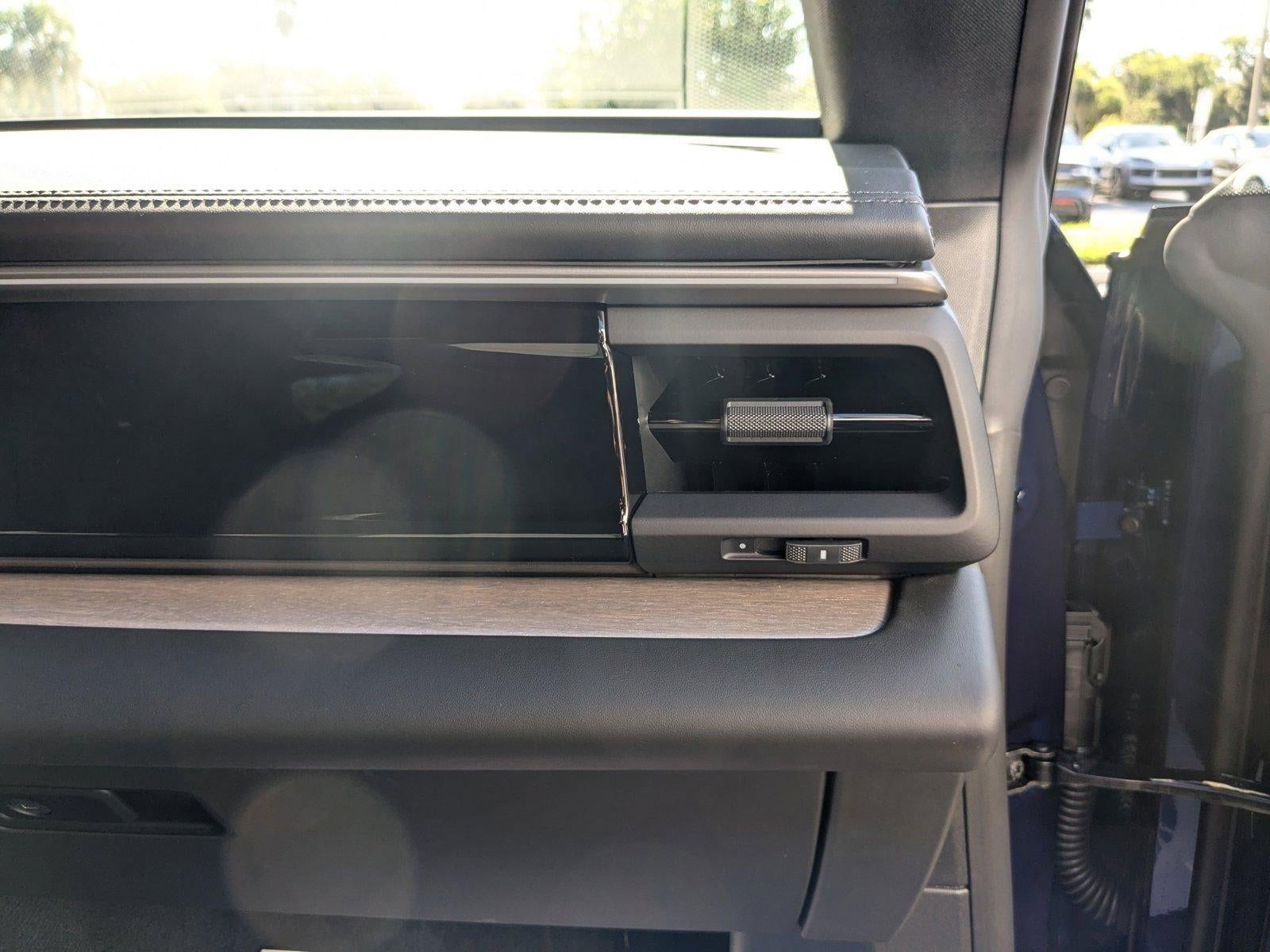 2024 Porsche Macan Electric 4 AWD