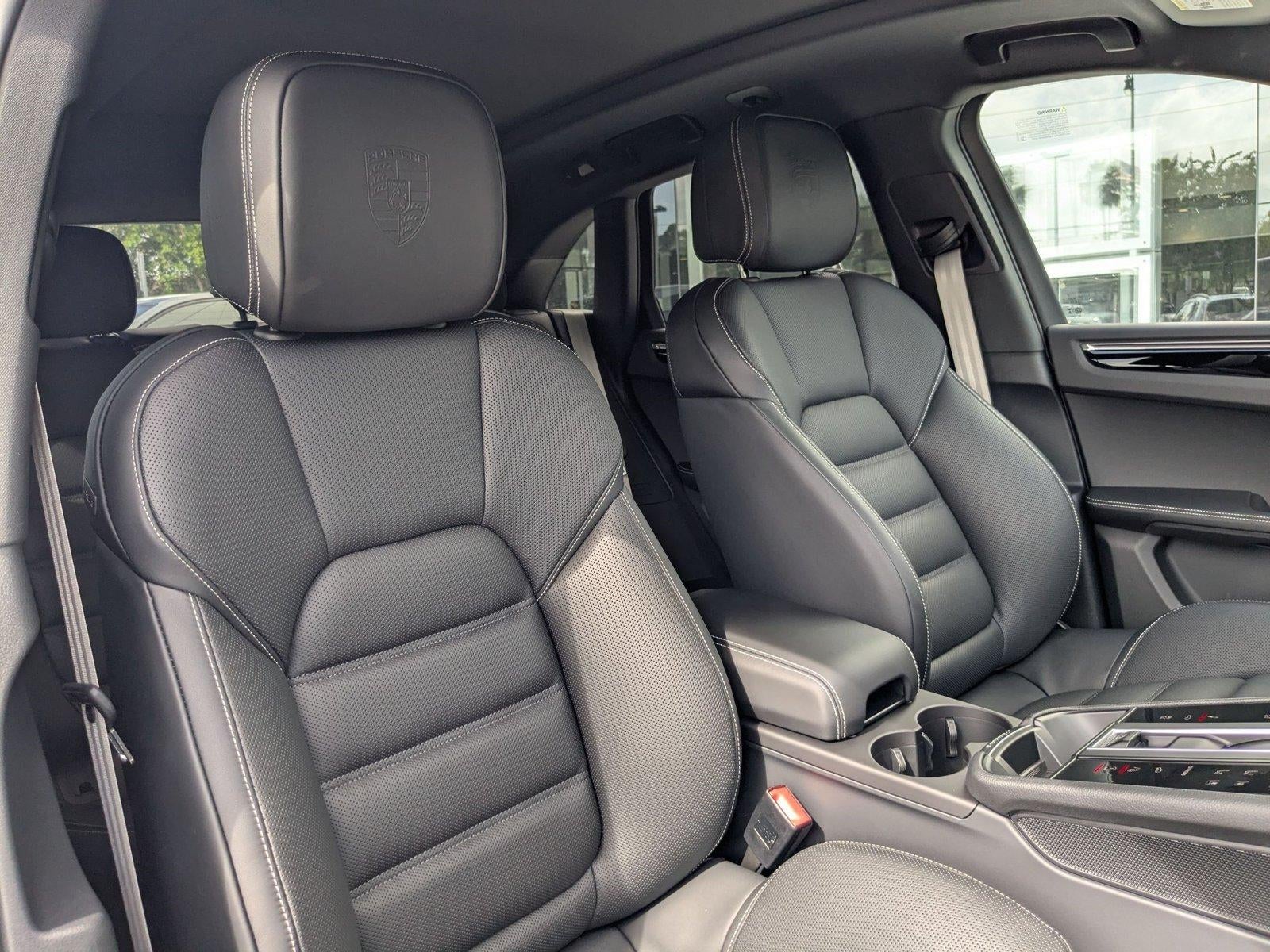 2025 Porsche Macan S AWD