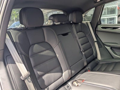 2025 Porsche Macan S AWD