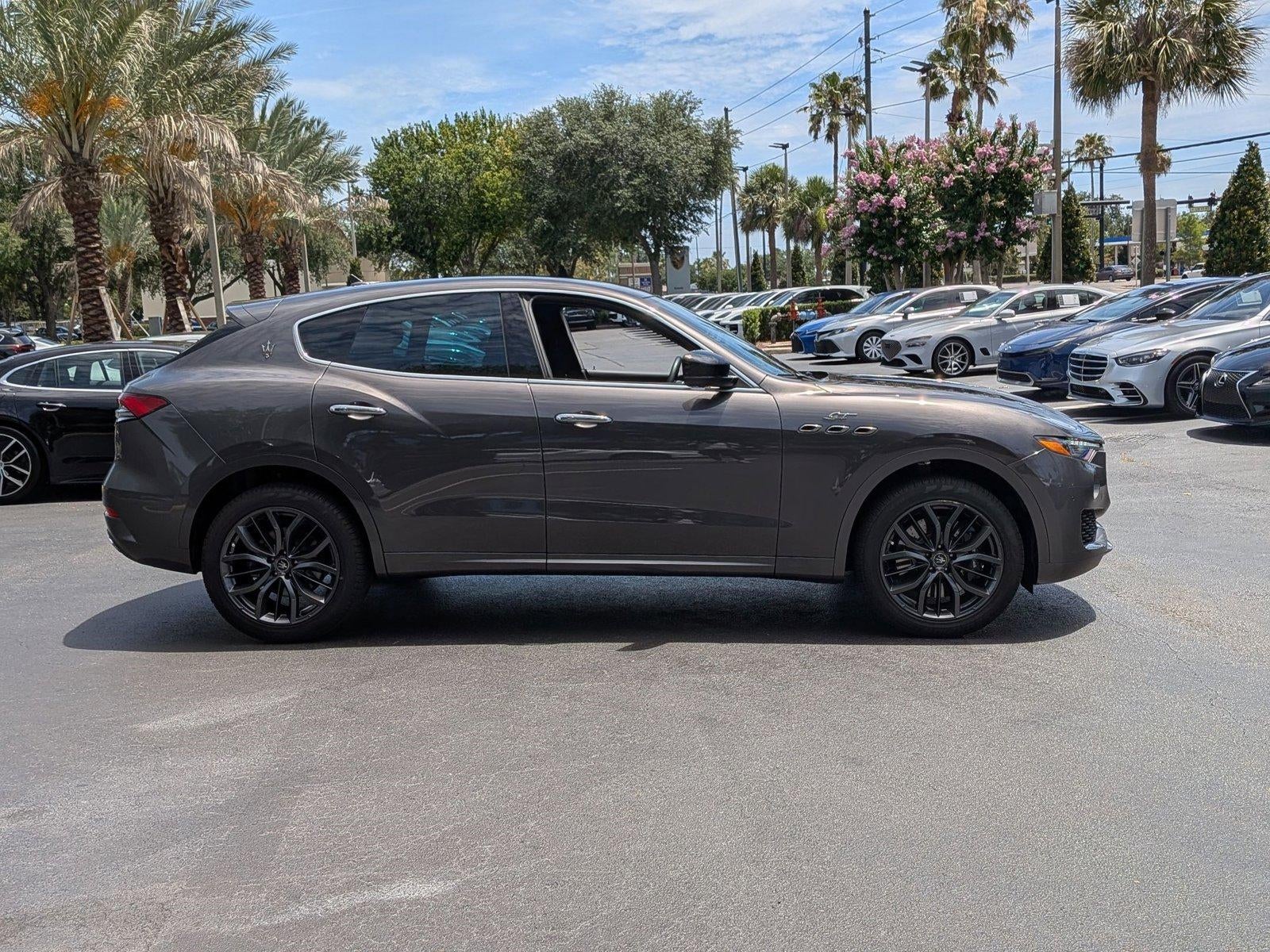 2024 Maserati Levante GT Ultima AWD
