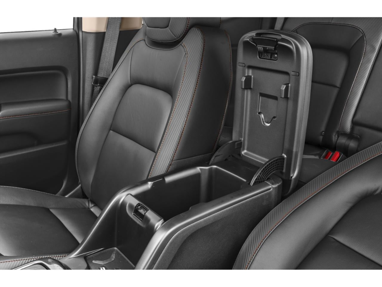 2022 GMC Canyon Crew Cab Short Box 4-Wheel Drive AT4 w/Cloth