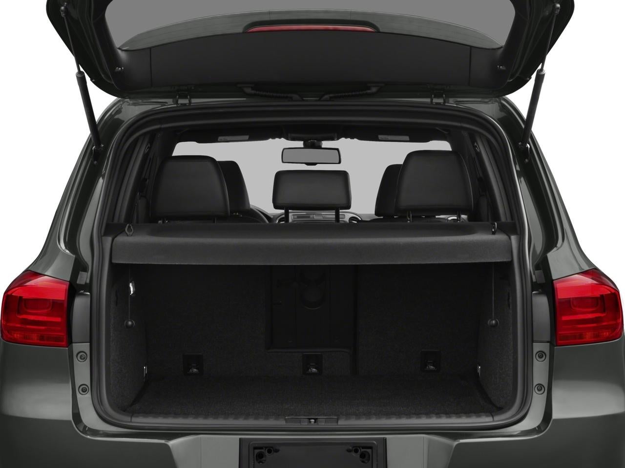 2016 Volkswagen Tiguan 2WD 4dr Auto R-Line